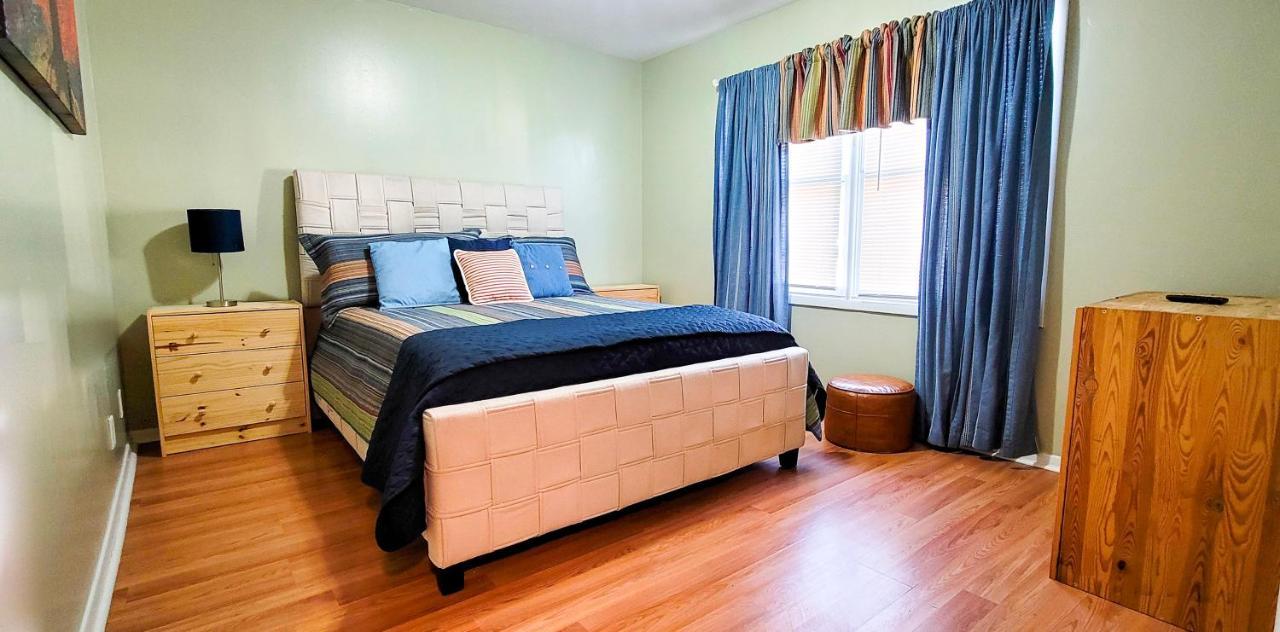 Great 2 Bedroom Condo,Free Parking,Easy Commute. Ирвингтон Экстерьер фото